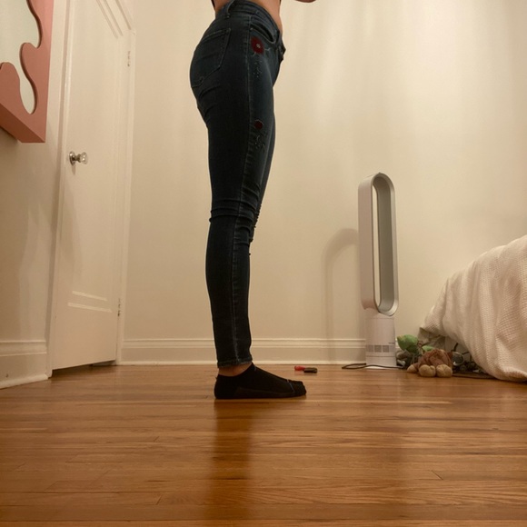 Paige Skinny Jeans with rose pattern - Picture 5 of 6